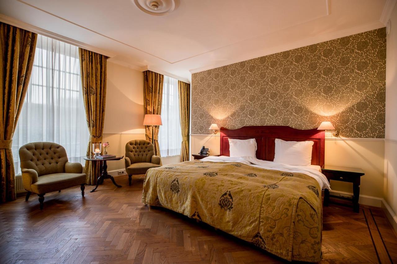 Kasteel De Wittenburg Wassenaar Kültér fotó